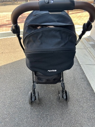 Aprica ラクーナクッションフリープラス　ネイビー　2023年モデル