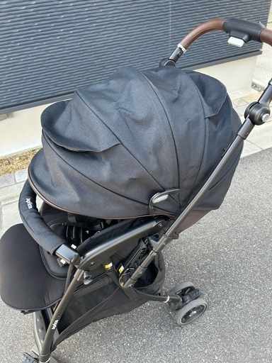 Aprica ラクーナクッションフリープラス　ネイビー　2023年モデル
