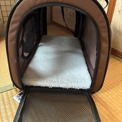 ペットキャリーバッグの画像