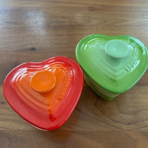 ル・クルーゼハート型器 (おゆみ) 北長瀬の食器《その他》の中古