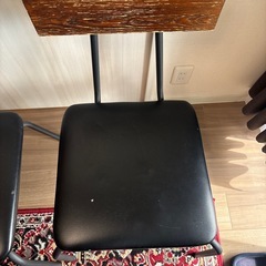 椅子 2脚の画像