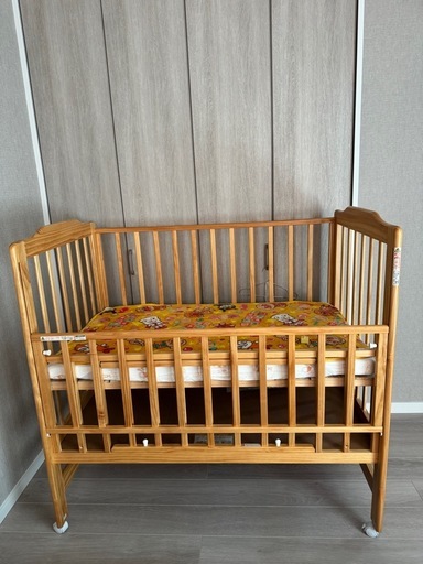 KATOJI ベビーベッド (yuki) 恵我ノ荘のベビー用品《ベビーベッド