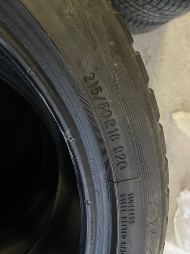 バリ山　215/50R18  スタッドレス　