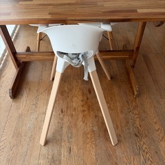 ストッケ ベビーチェアの画像