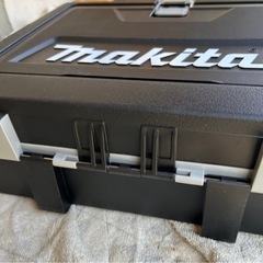 再入荷‼️😁未使用　マキタケースの画像
