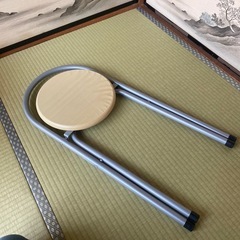 折りたたみ　椅子の画像