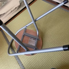 折りたたみ　椅子の画像
