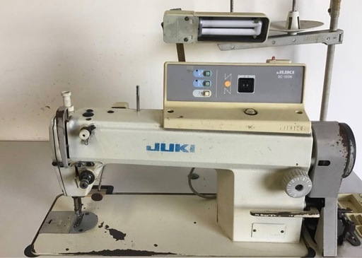 A-450.(U)□岐阜発　△JUKI/工業用ミシン/ジューキ△DDL-5570N△三相200V/塗装剥がれあり/動作確認/現状品　R6.7/28□1.2