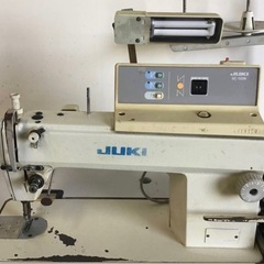 A-450.(U)□岐阜発　△JUKI/工業用ミシン/ジューキ△DDL-5570N△三相200V/塗装剥がれあり/動作確認/現状品　R6.7/28□1.2の画像