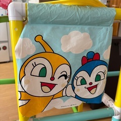 アンパンマンジャングルジム　滑り台の画像