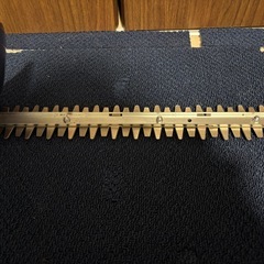 makita マキタ 生垣バリカン 電源コード式 刈込幅350mm MUH3501の画像