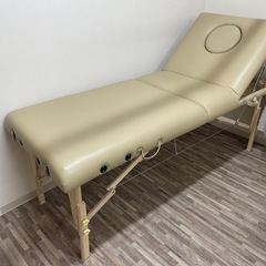 高級低反発木製折りたたみリクライニングベッドの画像