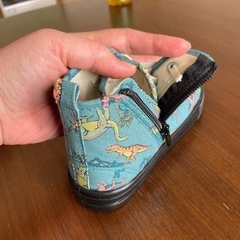 【新品】BREEZE スニーカー 恐竜 19.0の画像