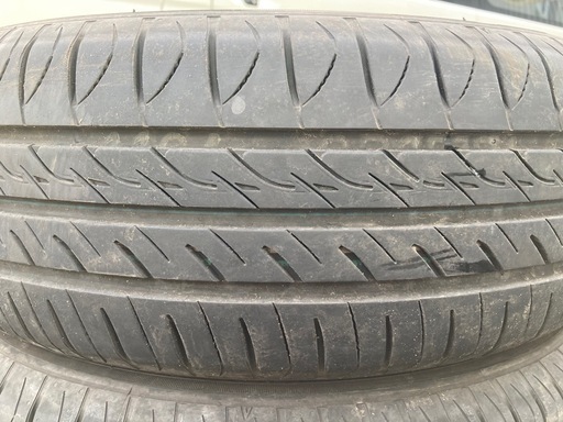 TOYO TIRES 195/65R15 23年製 夏タイヤ