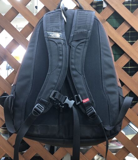 ジモティ割引有★【ジャングルジャングル岸和田店】SIUPREME/The North Face　リュック　 南大阪 岸和田市 貝塚市 