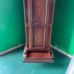 価格相談可能　アンティーク クラシックスタイル 木製キャビネットの画像