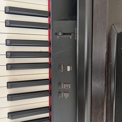 電子ピアノヤマハYAMAHAクラビノーバ動作確認済みCLP-820の画像