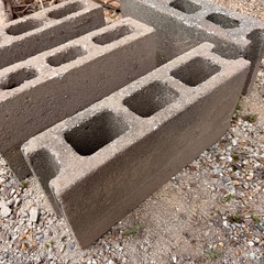 【無料】コンクリートブロック　 10cmの画像