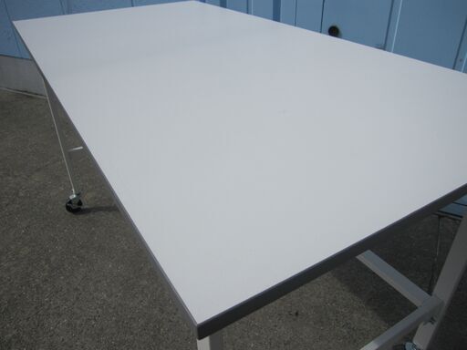 特価！　ヤマテック　作業台　1500ｘ750ｘ830　耐荷重150ｋｇ