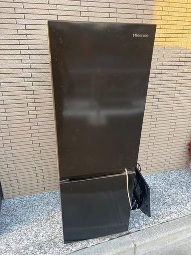 りんご様5日予定(運搬費込)(即日深夜ok)2022年製！175ℓ！ハイセンス