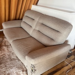 ニトリ三人掛けソファの画像