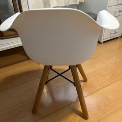 イームズ風チェア♡キッズ♡インテリアにの画像