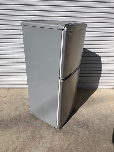 2008年SANYO 137L 2ドア冷凍冷蔵庫SR-141R(SB) (ヨシ) 三浦のキッチン