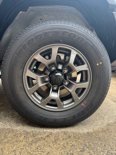 【新車外し】ジムニーノマド　新車外しタイヤホイール5本セット1本鉄ホイール