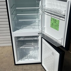 2021年 142L 2ドア 冷凍冷蔵庫 アイリスオーヤマ IRSD-14A-B 黒の画像