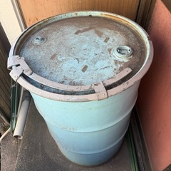 ドラム缶の画像