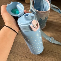 サーモス　水筒　水色の画像