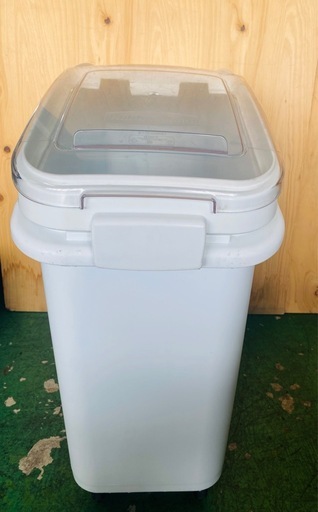 ラバーメイド(Rubbermaid) イングリディエントビン 25kg (1)