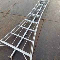 アルミ 三脚 ハシゴ 8段の画像