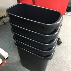 【ゴミ箱】リス株式会社　W&Wくず入れ角8Lブラックの画像