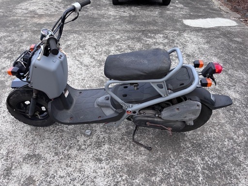 実動　ホンダ　ズーマー　社外マフラー　ZOOMER　通勤通学　ウーバー　前輪新品_1
