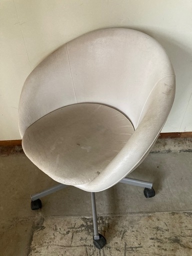 人気モデル】IKEA 回転チェア SKRUVSTA（スクルヴスタ）ホワイト