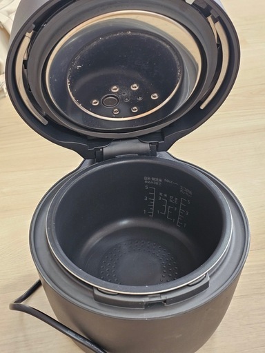 パナソニック 炊飯器 5.5合 SR-CR10A ブラック 【2023年製】