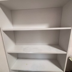 ホワイト4段本棚の画像