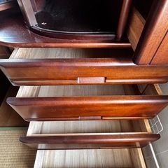 府中家具　ドレッサー（椅子付き、収納多数）の画像