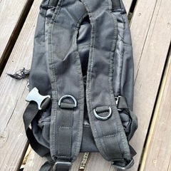 サロモンバックパックの画像