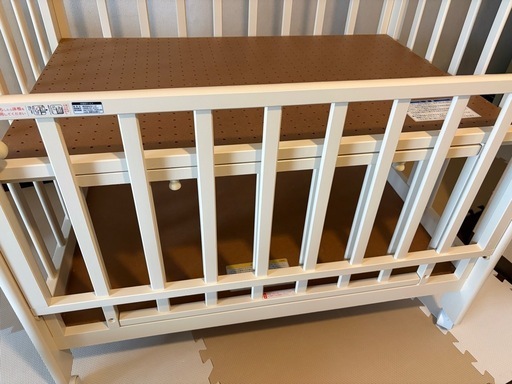 ベビーベッドカトージミニ立ちベッドプチバニラ (R) 千鳥橋のベビー