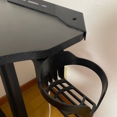 【決まりました✨️】【2月中】ゲーミングデスク     ゲーミングヘッドセット   チェア 3点セットの画像