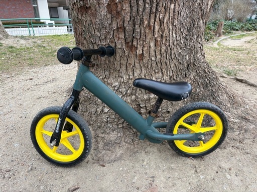 STRIDER ストライダー キッズバイク バランスバイク 黄色ホイール 軽量