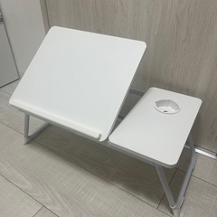 折りたたみ　角度調整可能テーブル　白の画像