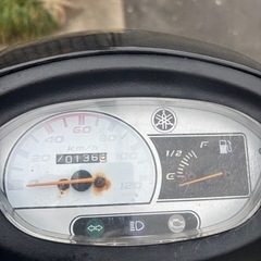 始動動画有り🛵💨　JOG100❗️シート交換済み❣️　格安車両‼️　走行距離70136km🛵　セルのみ(キックペダル無し) 原付2種　スクーター　100ccの画像