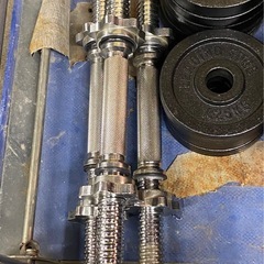 ※ ダンベル　LEADING EDGE リーディングエッジ バーベルプレート　計130KGの画像