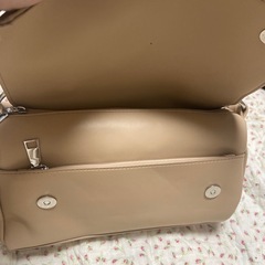 斜めがけショルダーバックの画像