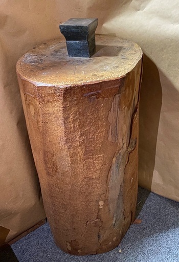 DIY 彫金 鍛金 工房 工具 用具 作業 木台 金床 アンビル anvil アンヴィル 切株 叩き台 ハンマー 金槌  打ち込み 打