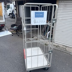カゴ台車の画像