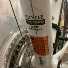 ロードバイク GIANT (白)室内保管中の画像